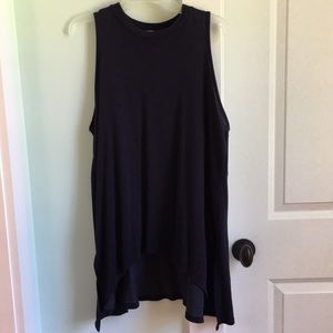 Long navy tank top